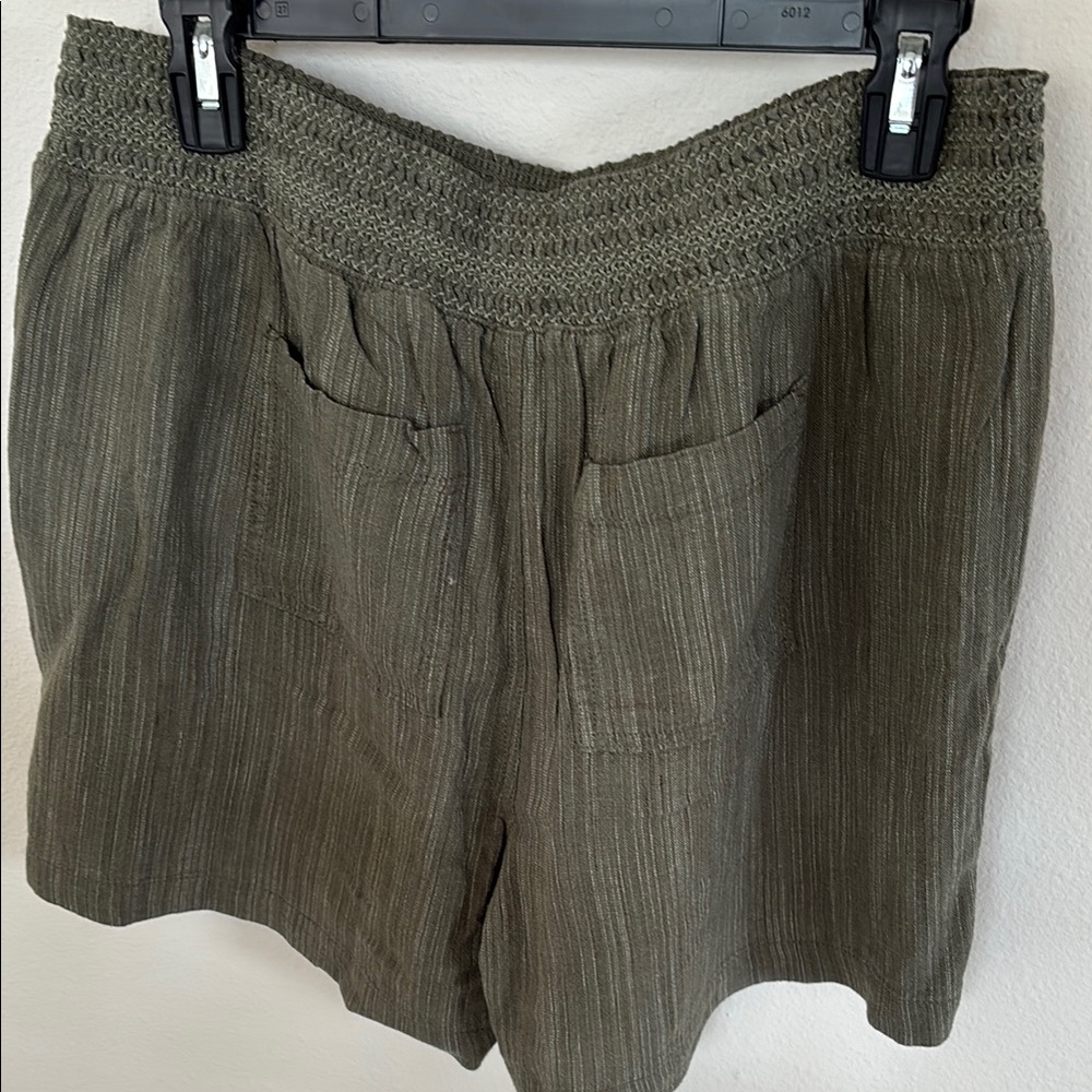 Olive Green Casual Shorts - Picture 7 of 8